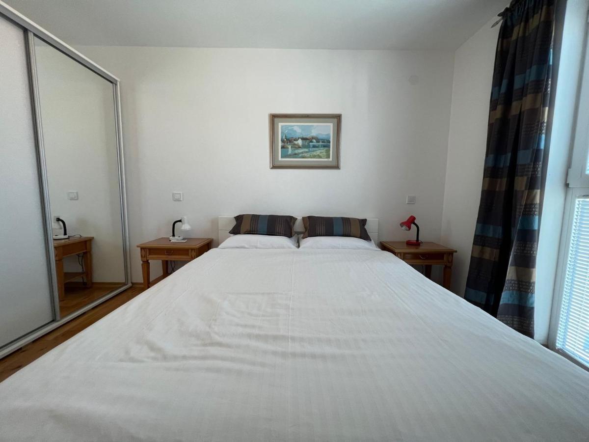 Apartman Sven Malinska Extérieur photo
